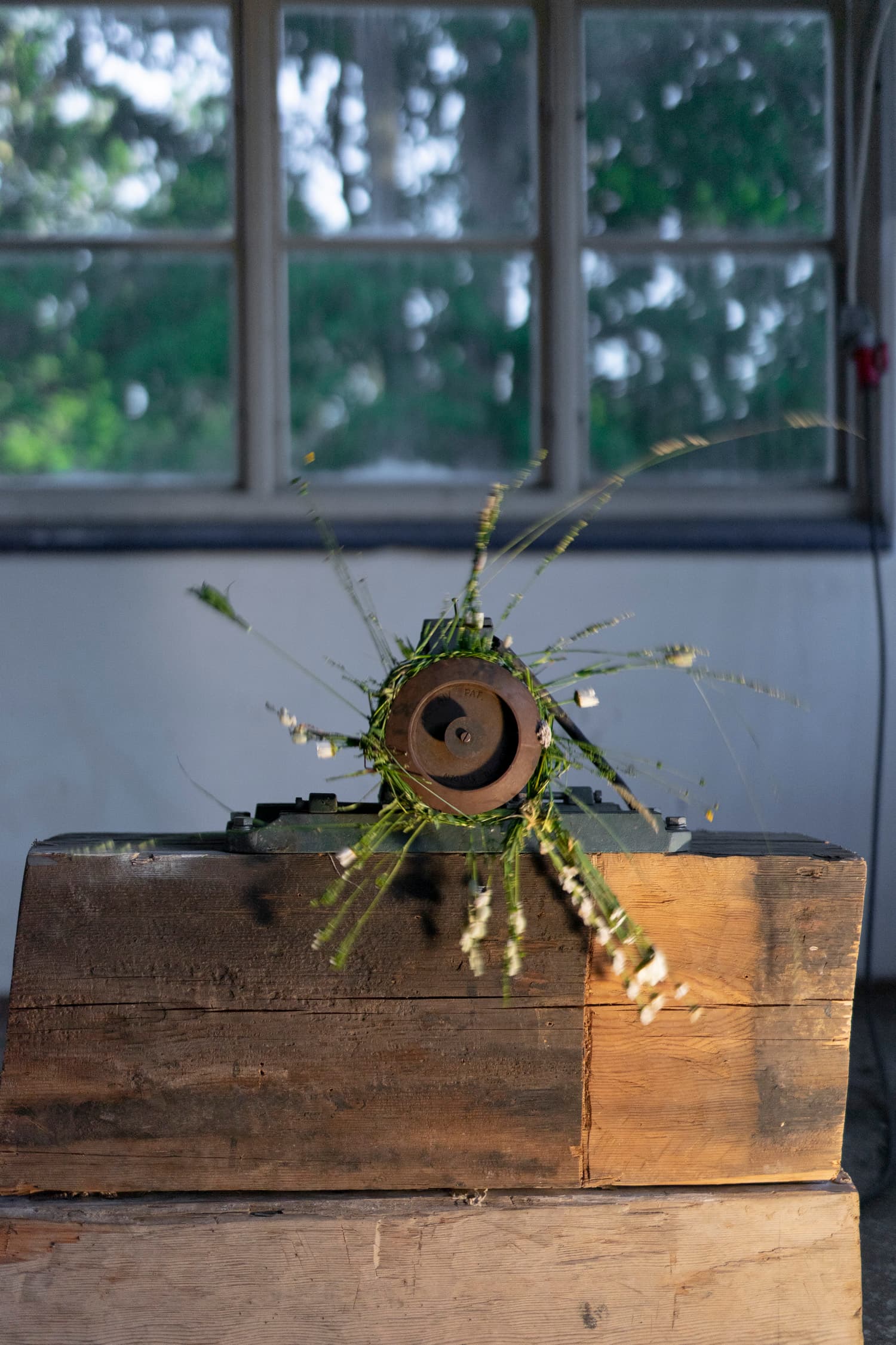 Low shutter rotation